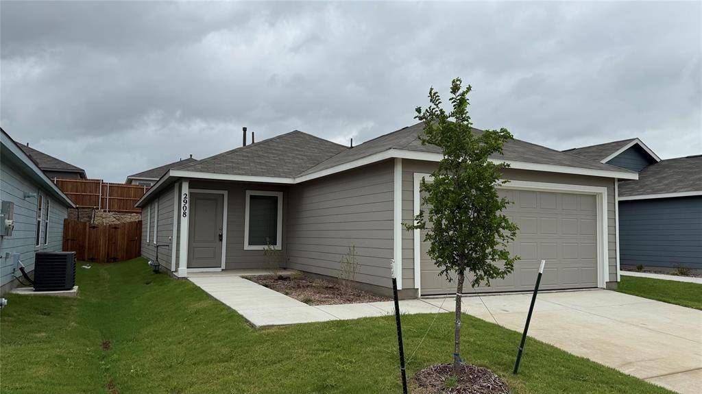 2908 Hearts Trail, Crandall, TX 75114