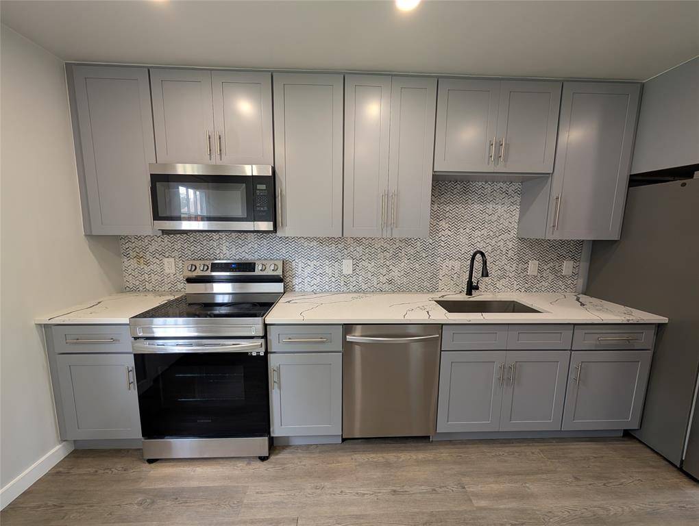 2423 Maryland Avenue, Dallas, TX 75216