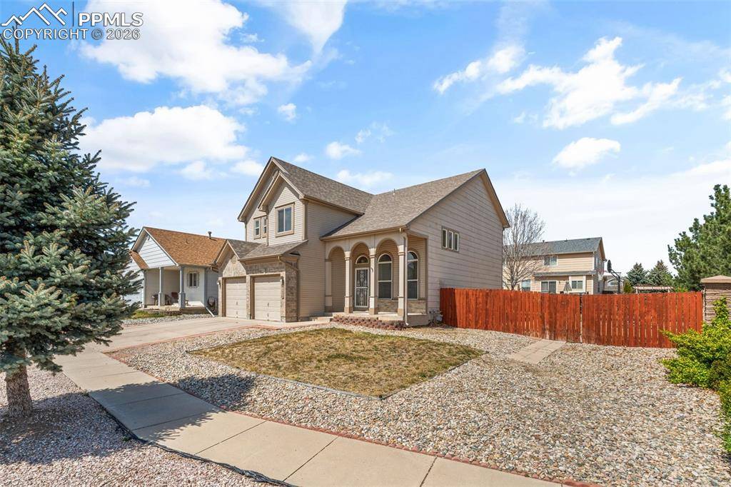 5136 Sacred Feather DR, Colorado Springs, CO 80916