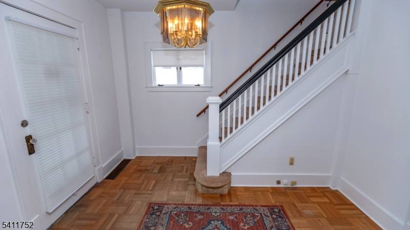 37 Kearney St, Dover Town, NJ 07801