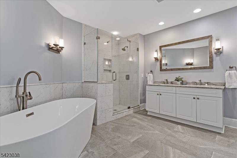 45 Pippins Way, Morris Twp., NJ 07960