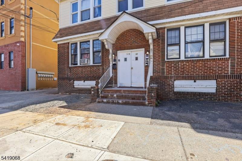 124 Paine Ave, Irvington Twp., NJ 07111