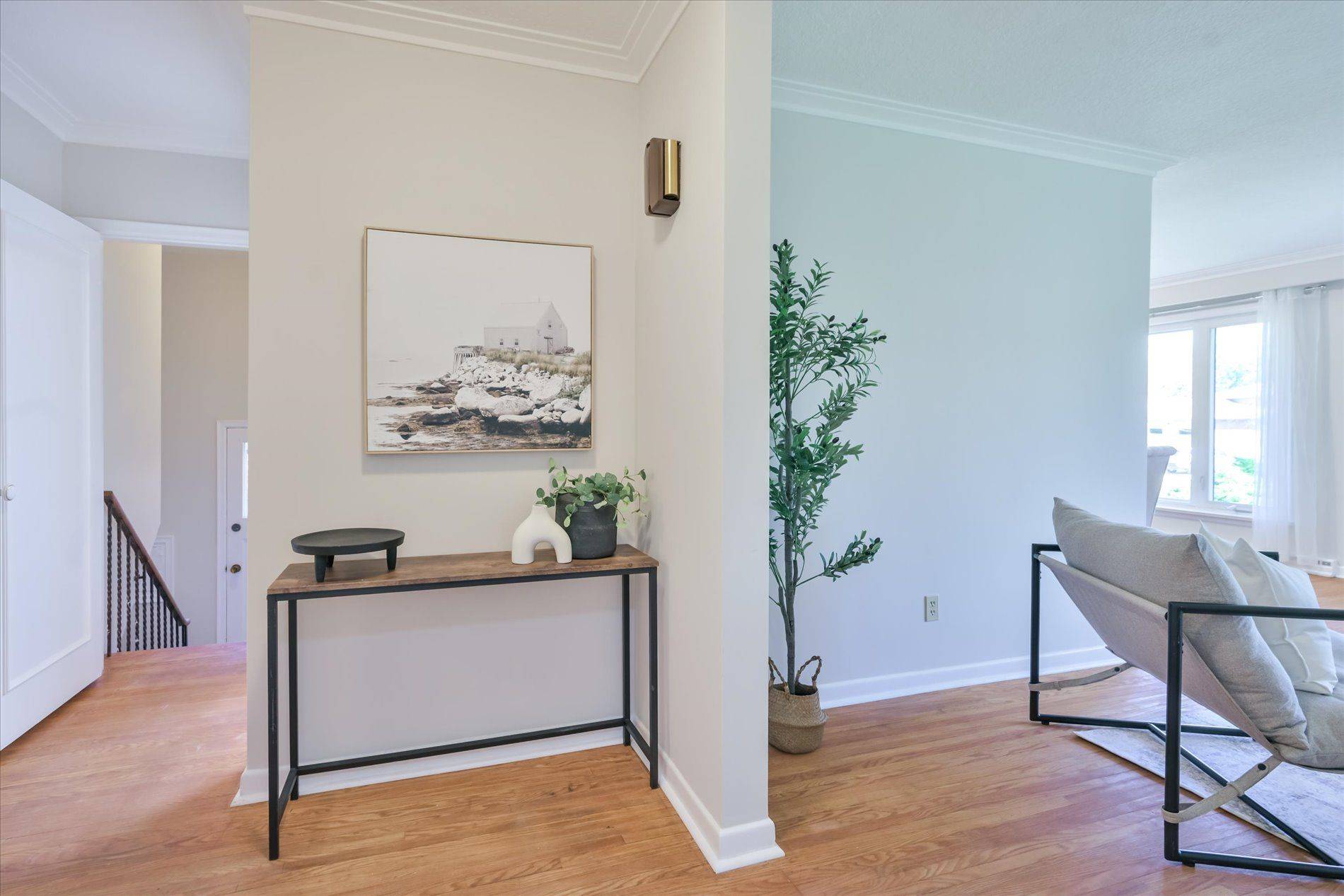 10 Gretna AVE, Toronto C13, ON M4A 2H4