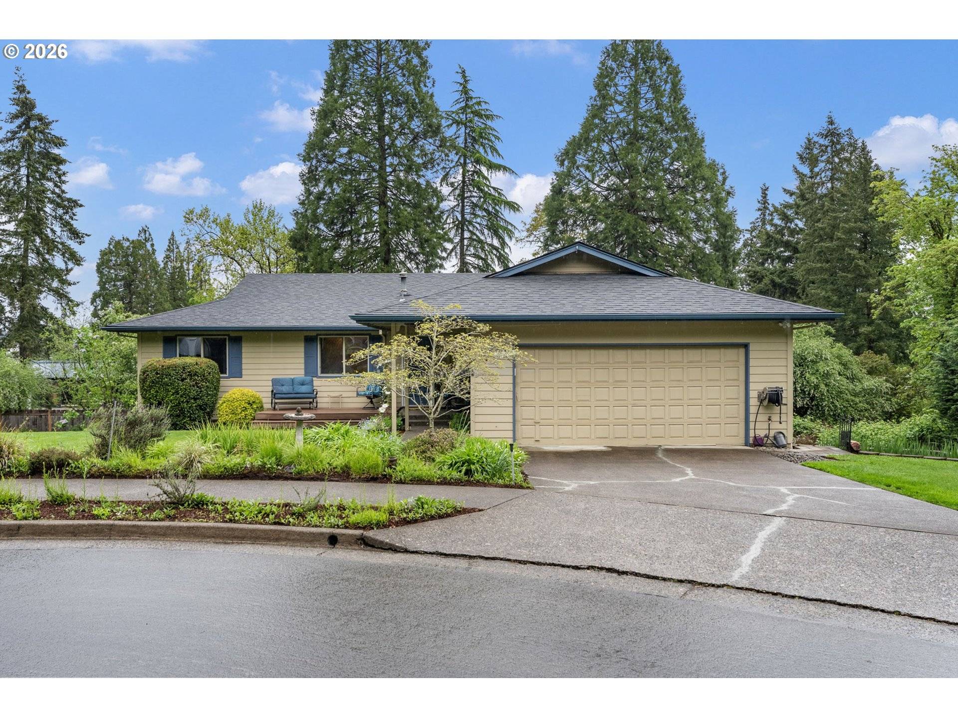 1941 KILKENNY RD, Lake Oswego, OR 97034