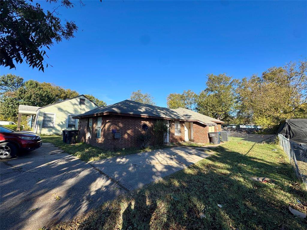 521 E Mason Street, Fort Worth, TX 76110