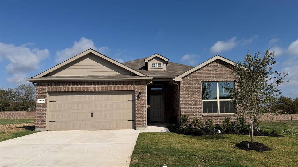 4332 MILL STREAM Lane, Fort Worth, TX 76036