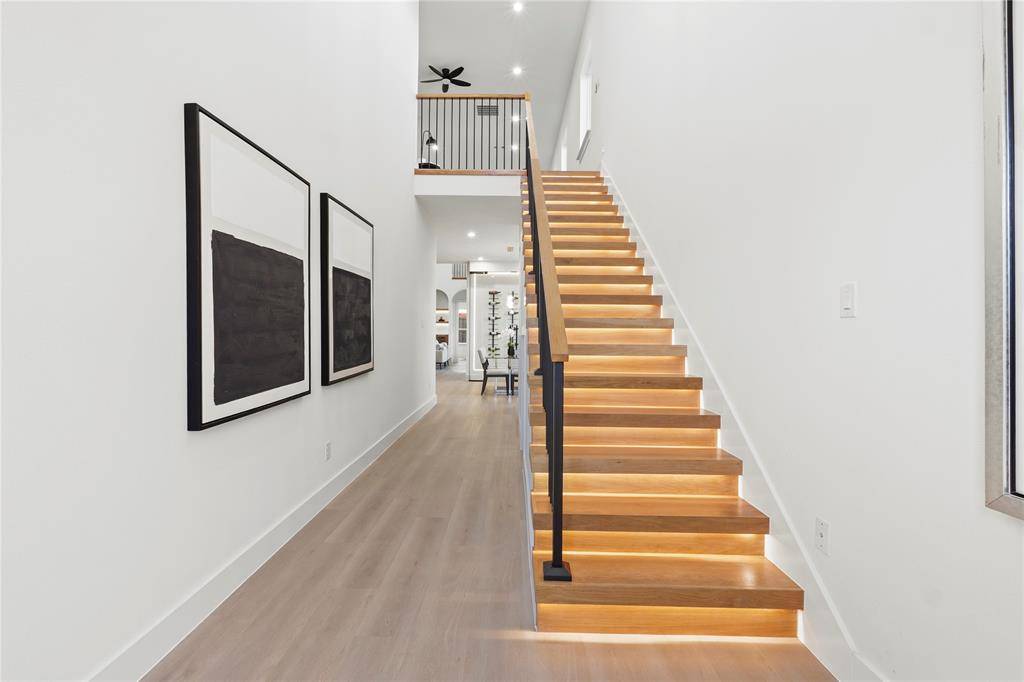 1503 Dennison Street, Dallas, TX 75212