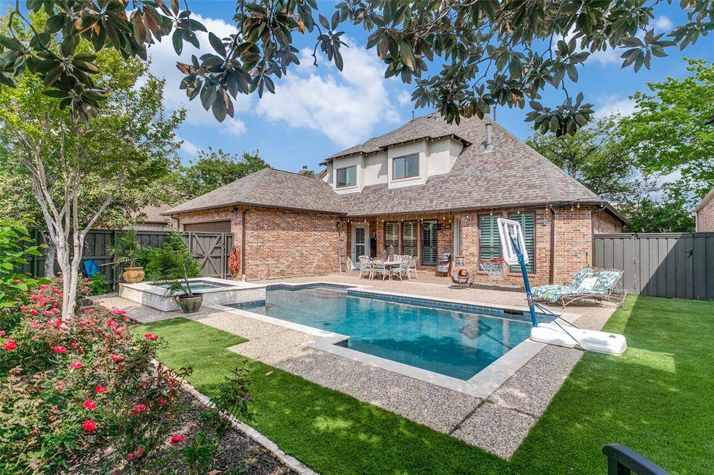 102 Stonehaven Court, Mckinney, TX 75072