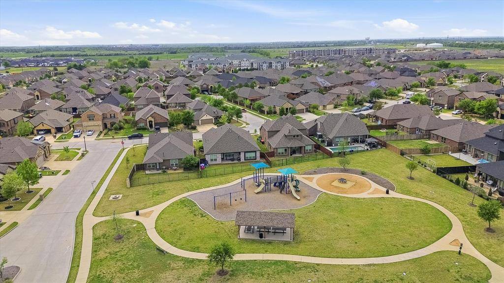 603 Warner Drive, Anna, TX 75409