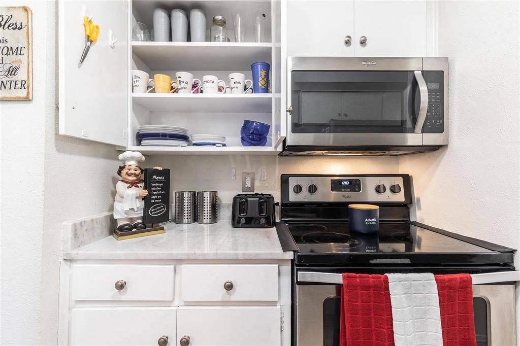 5881 Preston View Boulevard #215, Dallas, TX 75240