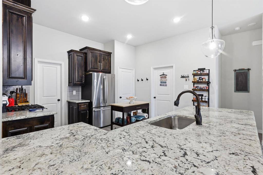 624 Aeronca Drive, Saginaw, TX 76179