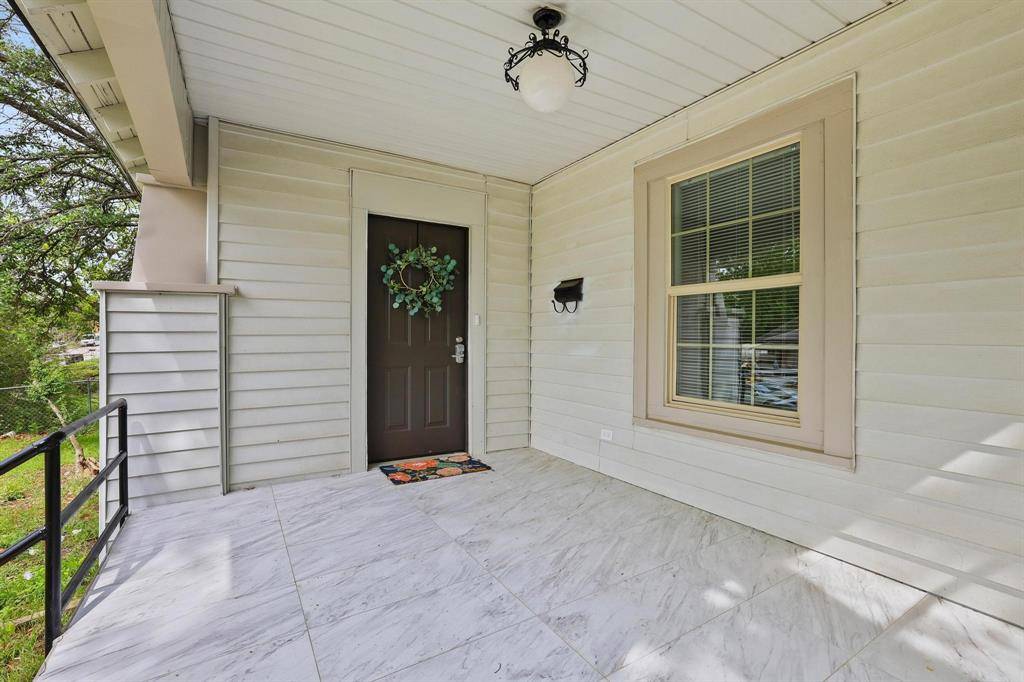 537 E Sears Street, Denison, TX 75021