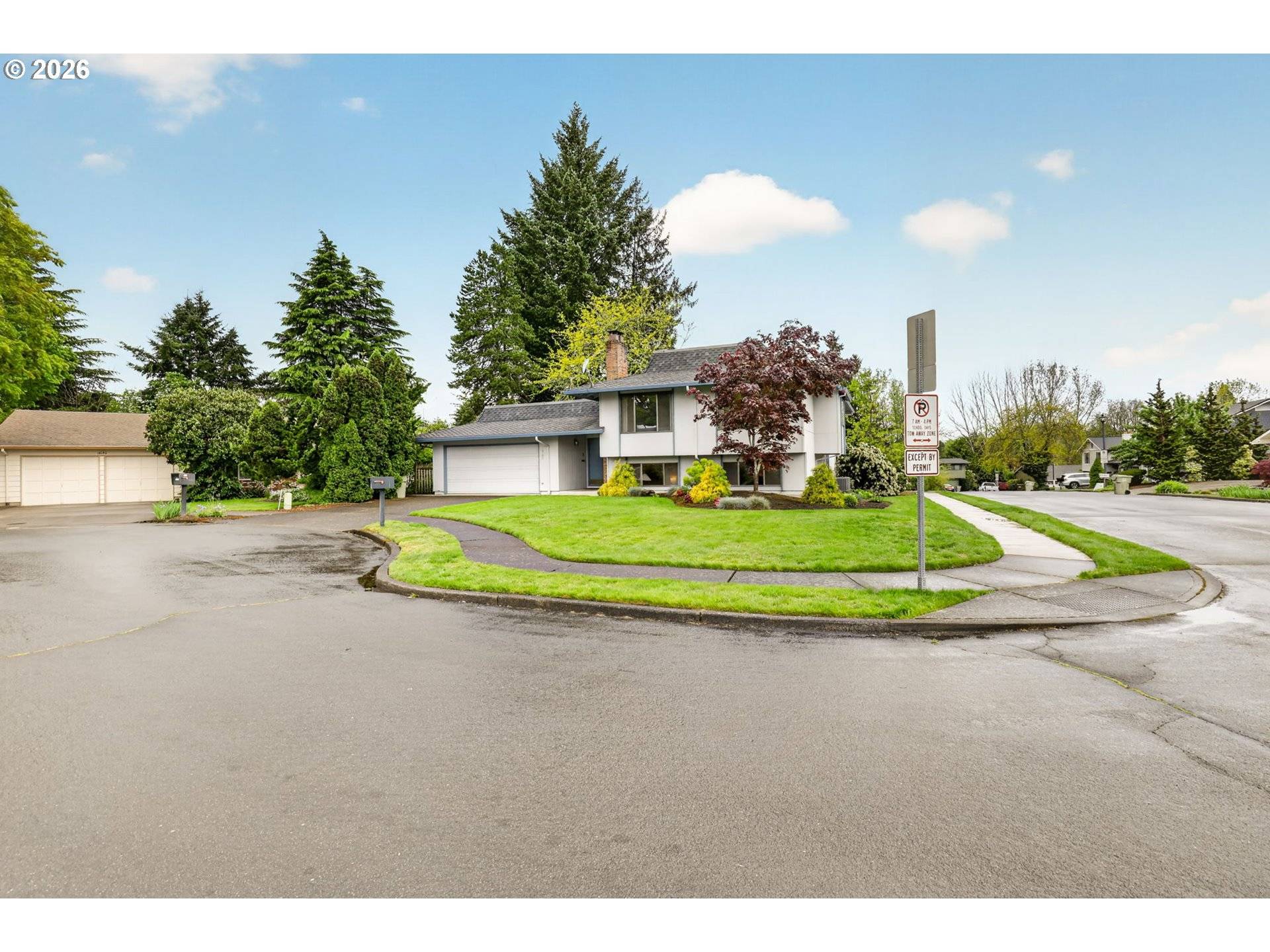 18200 NW CORINTHIAN ST, Portland, OR 97229