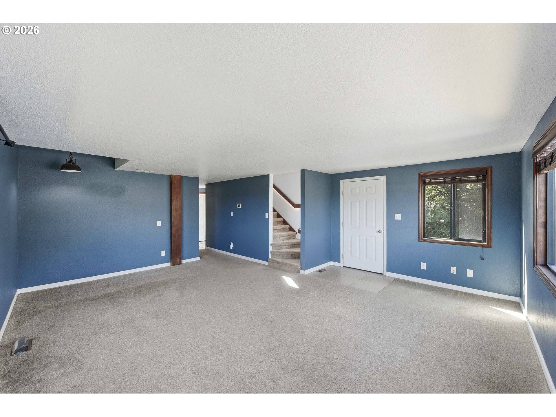 2149 HAMILTON ST, North Bend, OR 97459