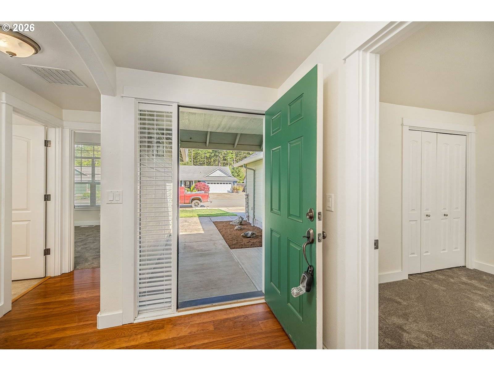 88172 LINDSAY LN, Veneta, OR 97487