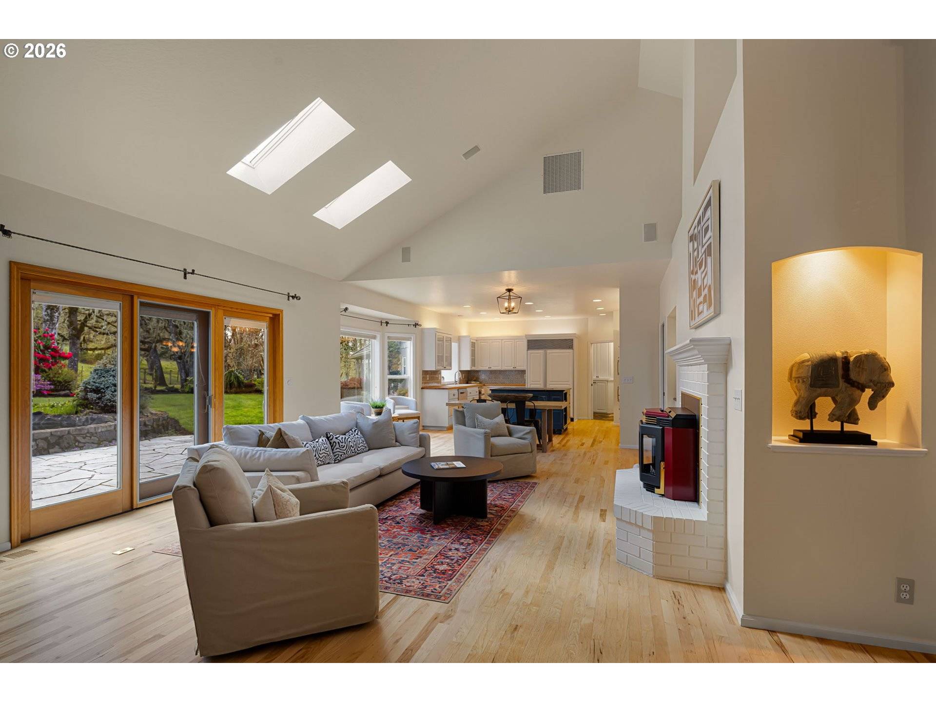 85789 LORANE HWY, Eugene, OR 97405