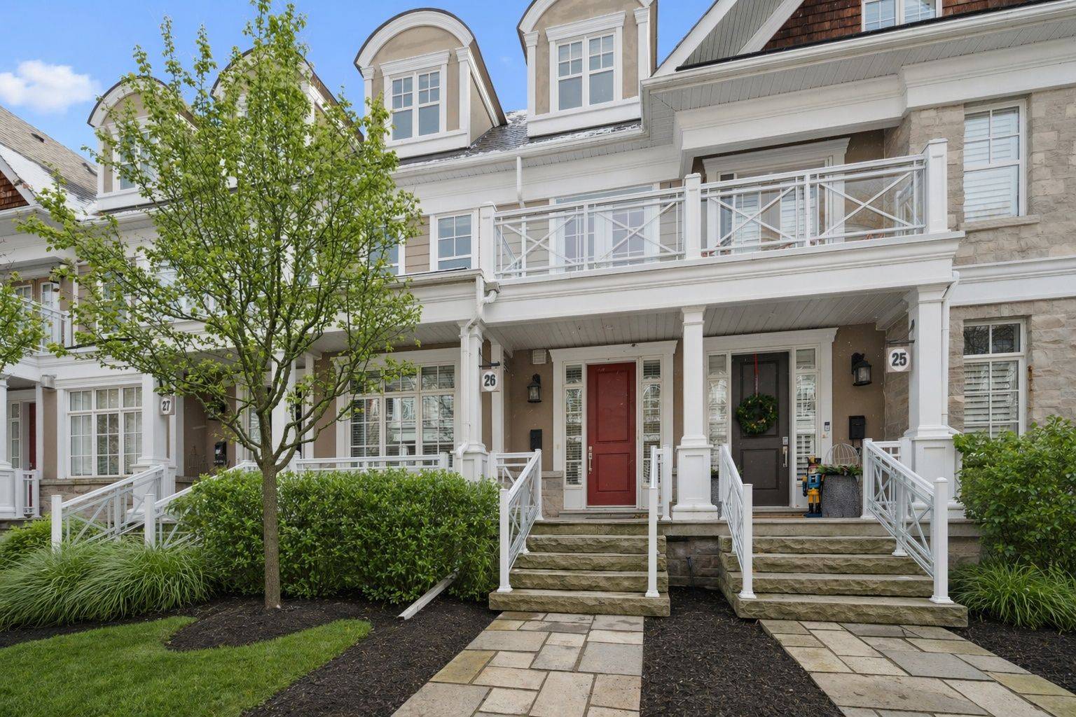 2369 Ontario ST #26, Oakville, ON L6L 1A6