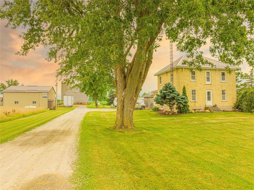 6941 Churchill Line, Brooke-alvinston, ON N0M 2S0