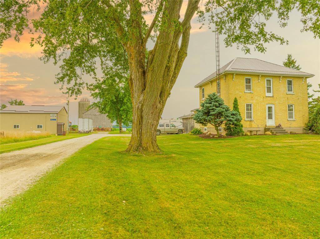 6941 Churchill Line, Brooke-alvinston, ON N0M 2S0