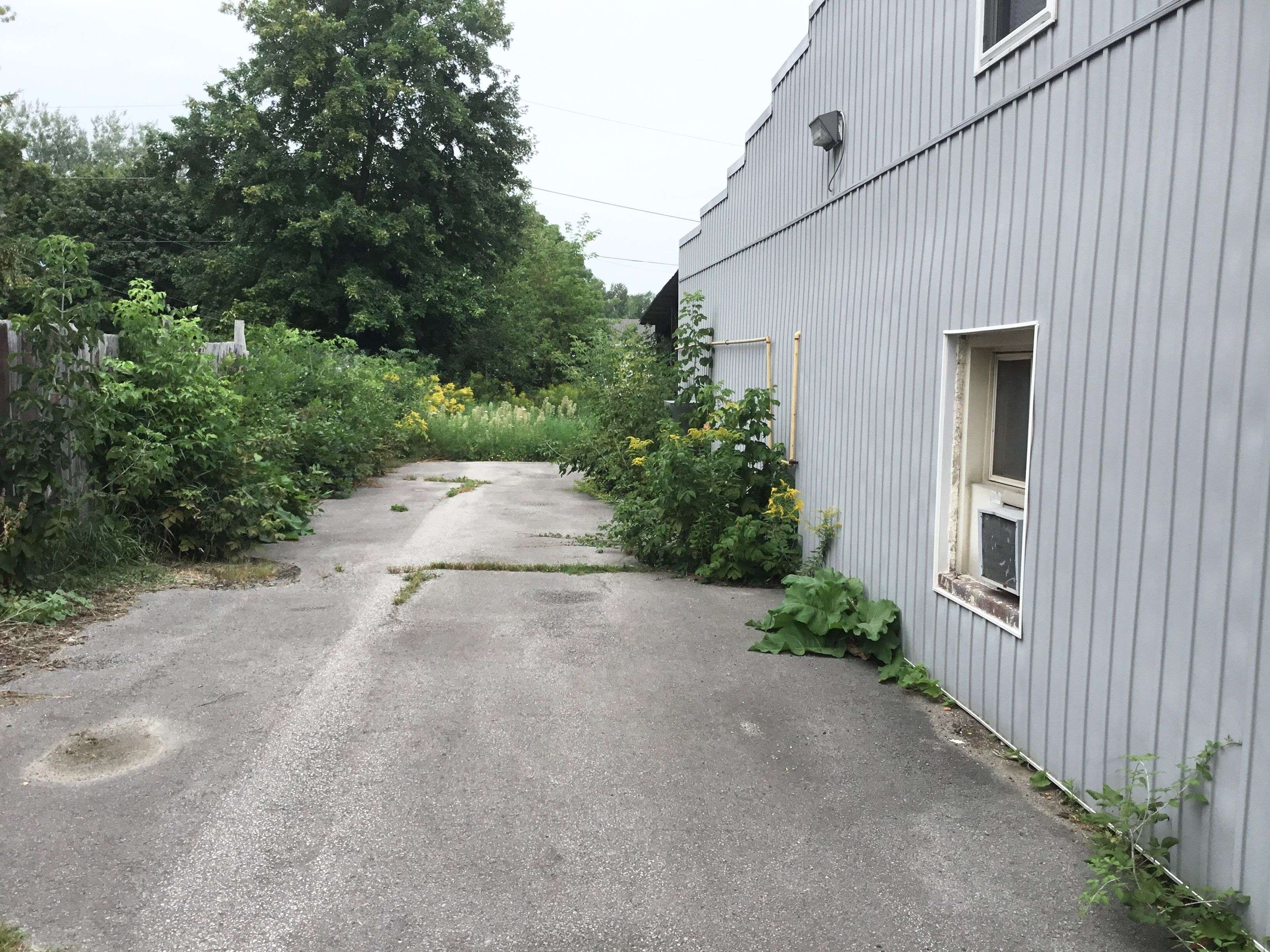 73 King ST E, Kawartha Lakes, ON K0L 2W0