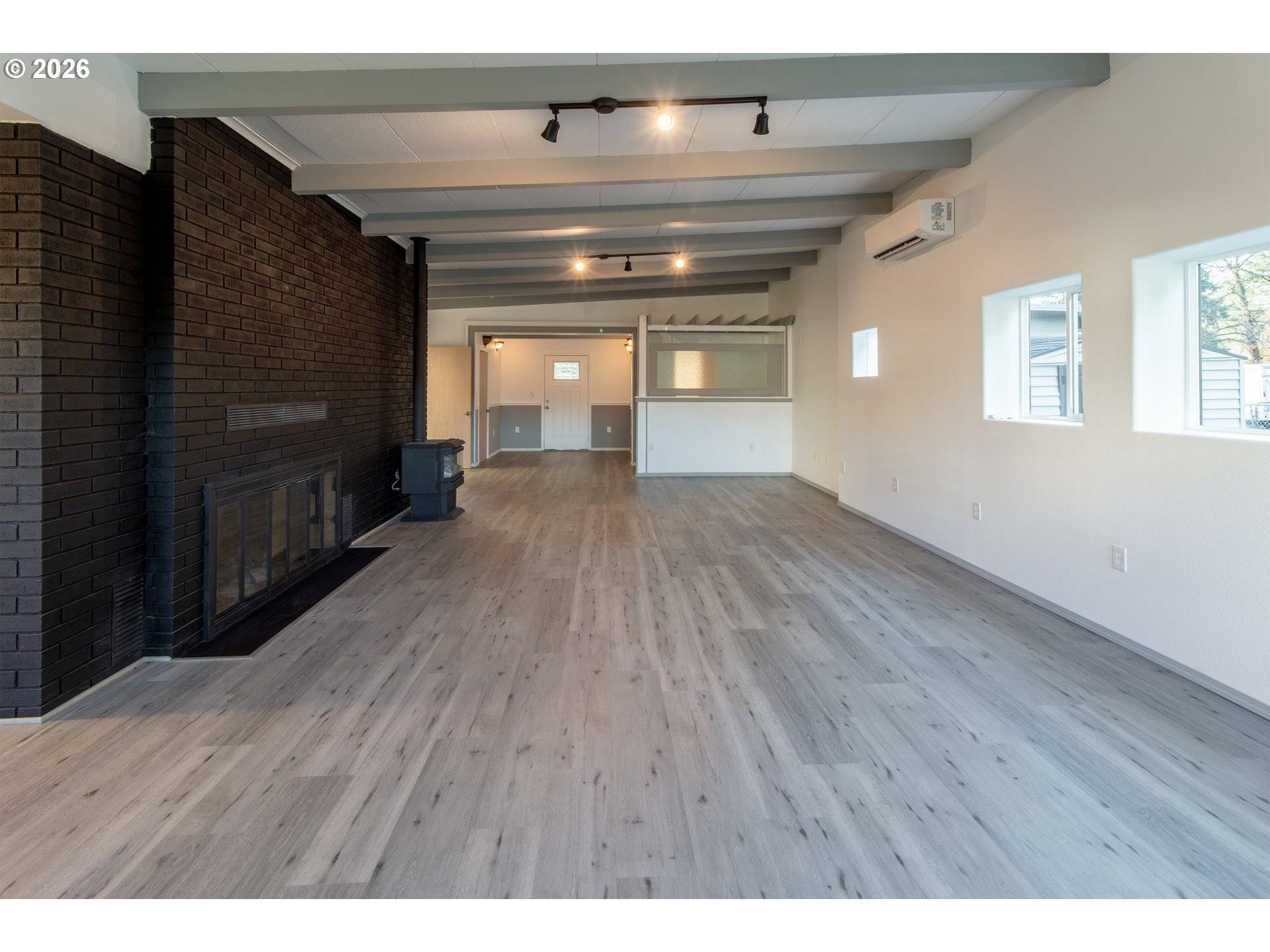 255 SHADY DR, Roseburg, OR 97471