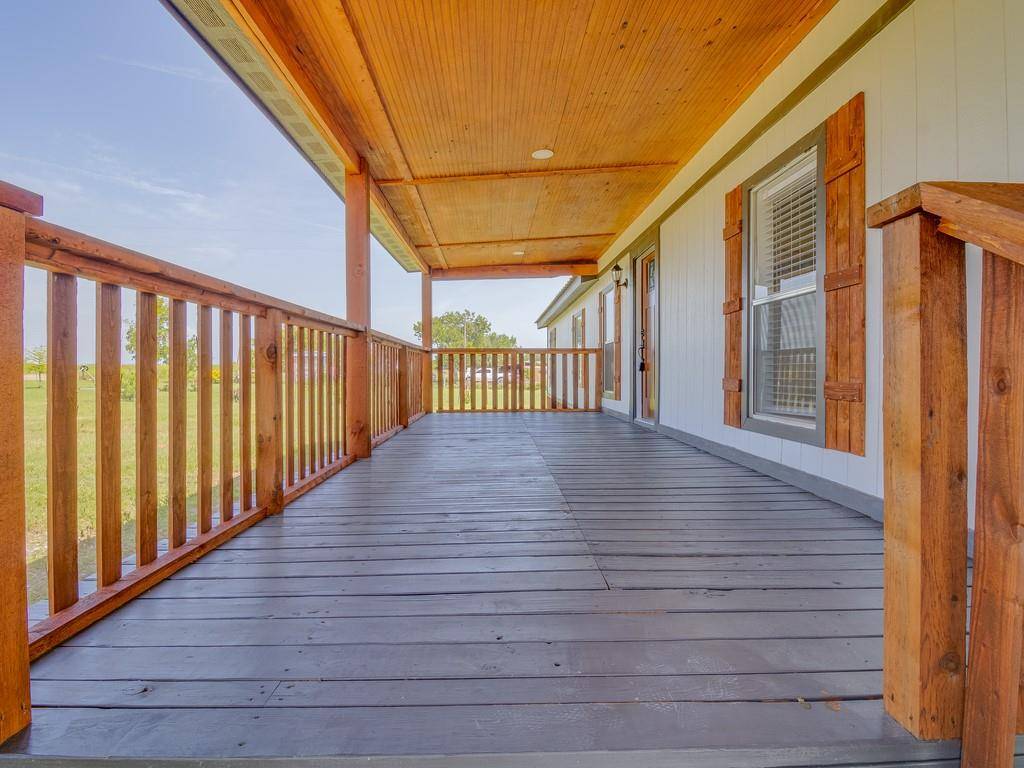 220 Lcr 396, Groesbeck, TX 76642