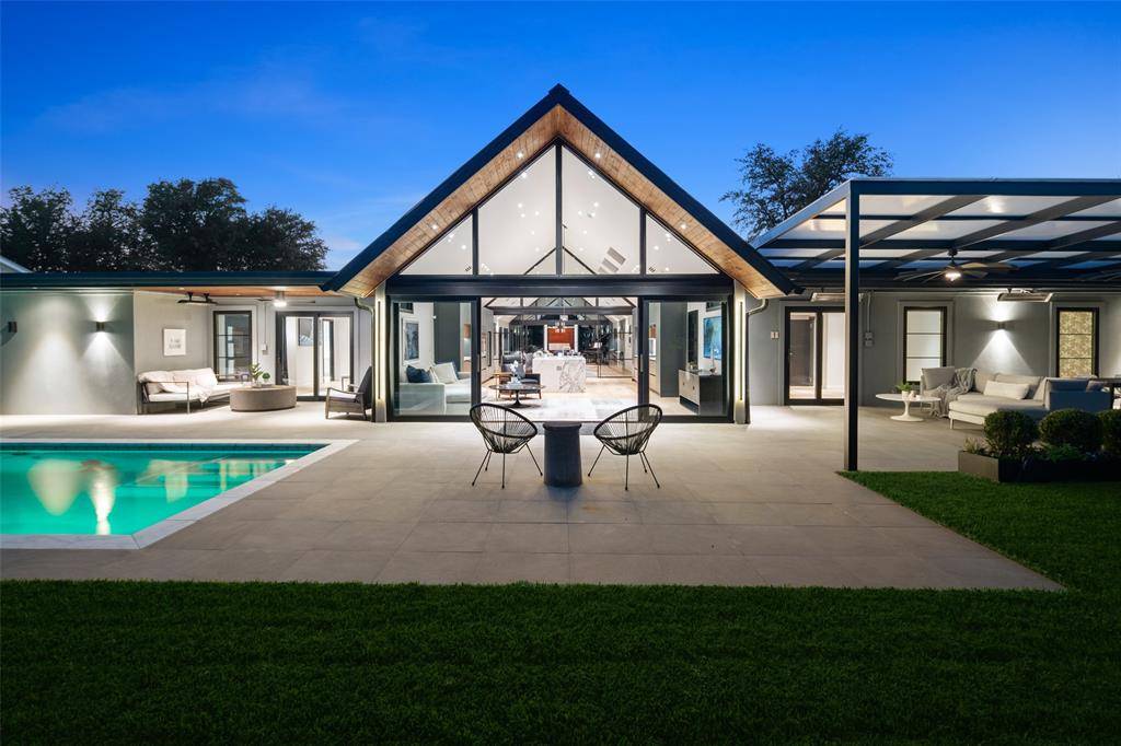 11348 Valleydale Drive, Dallas, TX 75230