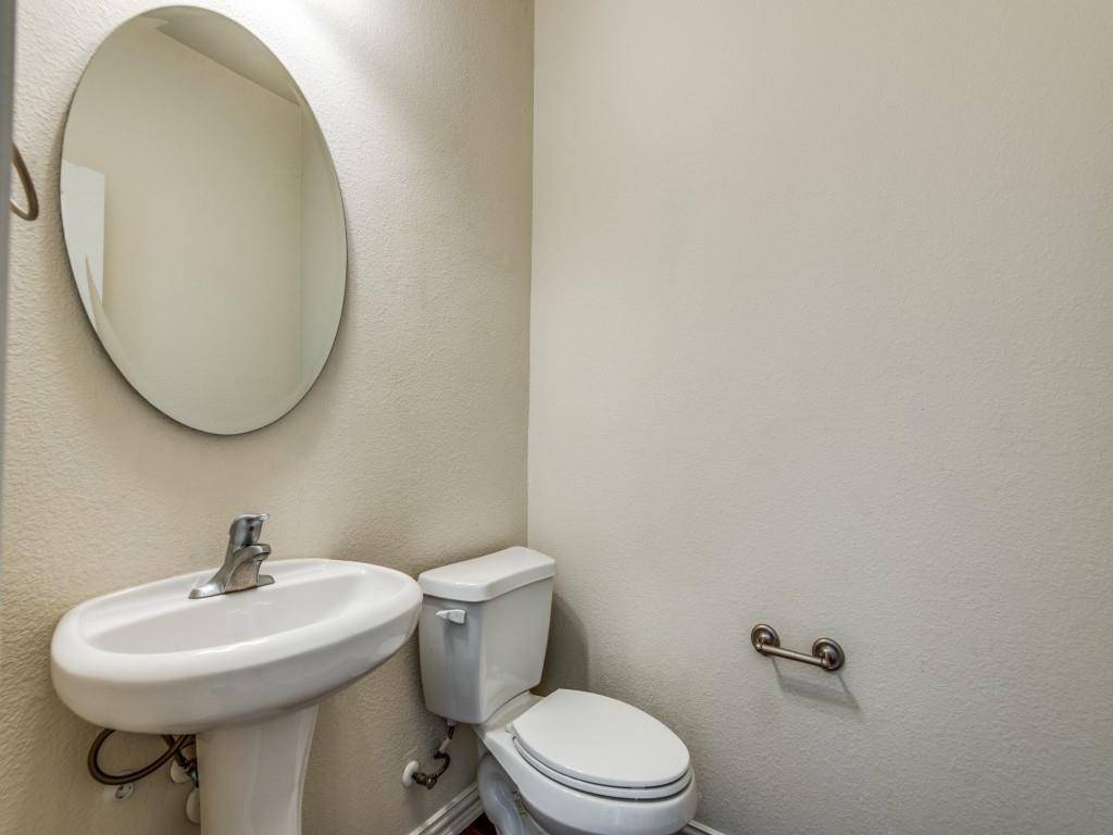 8735 Manhattan Avenue, Plano, TX 75024