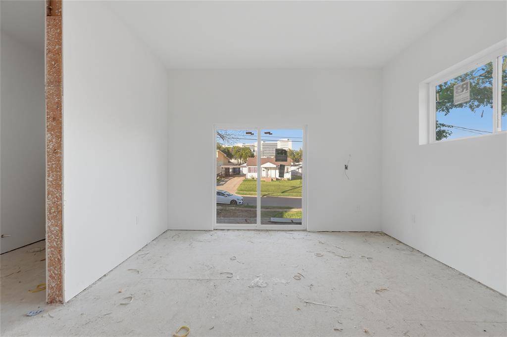 5535 Mesa Circle, Dallas, TX 75235