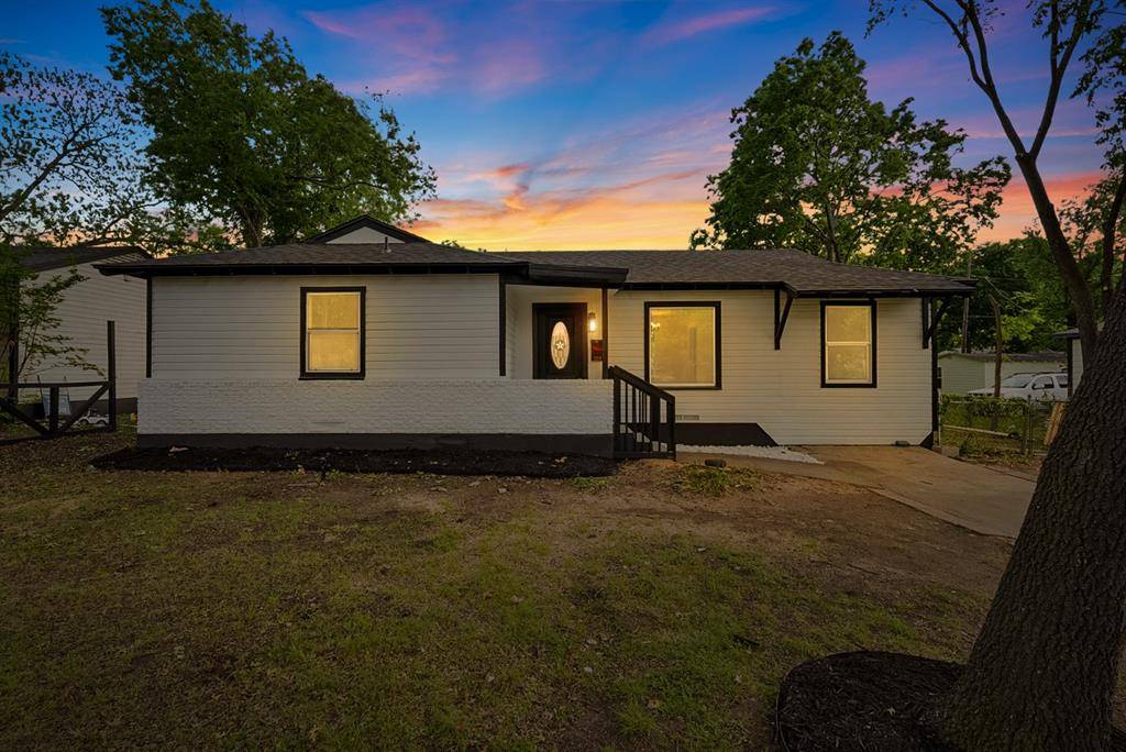 2114 Tisinger Avenue, Dallas, TX 75228