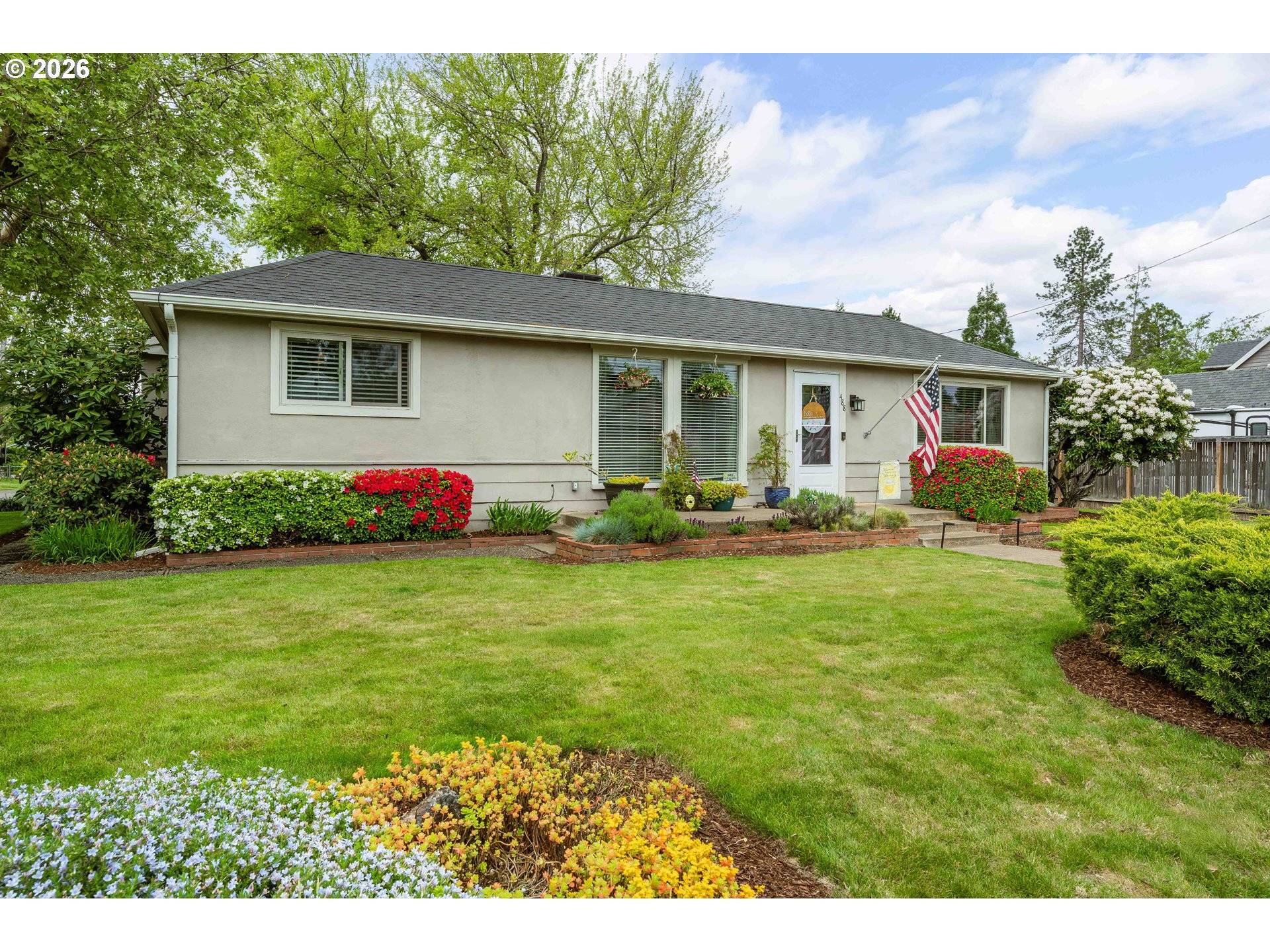 488 W BROCCOLI ST, Roseburg, OR 97471