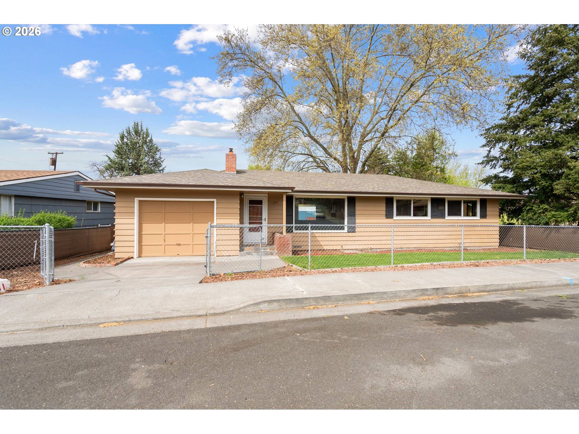 801 SW 37TH ST, Pendleton, OR 97801