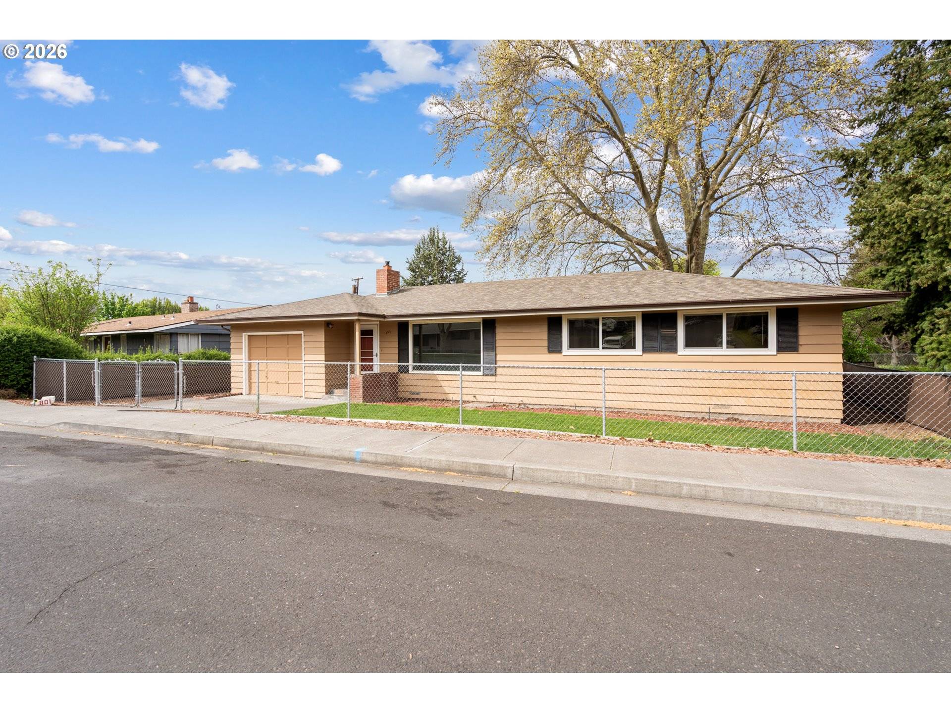 801 SW 37TH ST, Pendleton, OR 97801