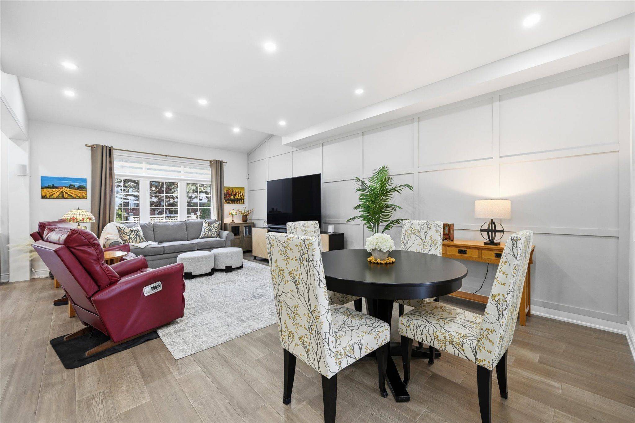 4360 Millcroft Park DR #5, Burlington, ON L7M 4T7