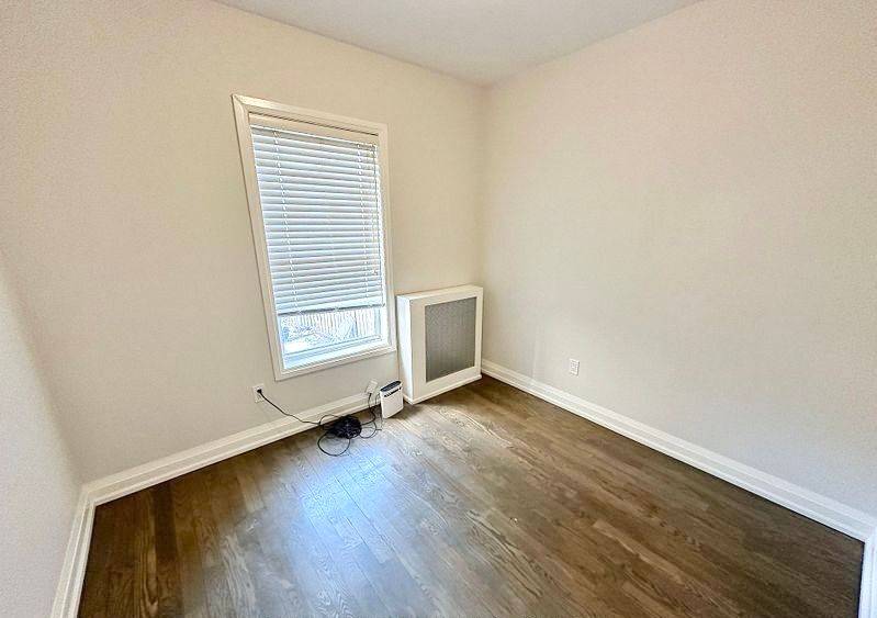 177 Marion ST #Main, Toronto W01, ON M6R 1E9