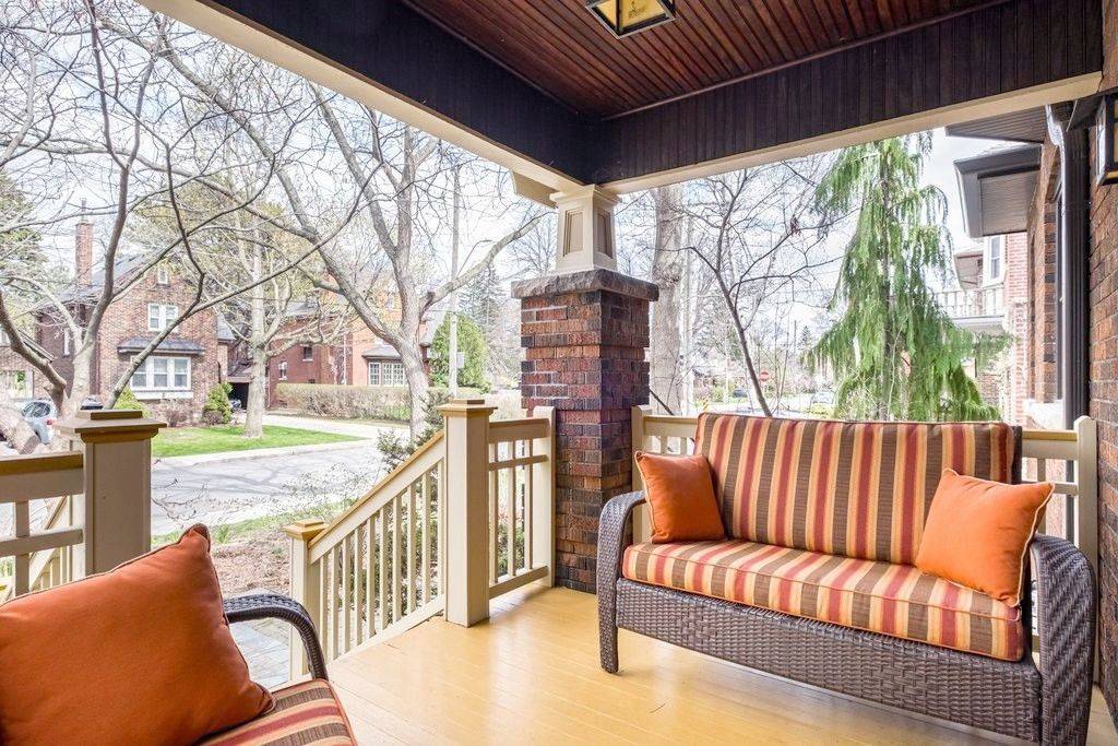 91 Paisley AVE N, Hamilton, ON L8S 4H2