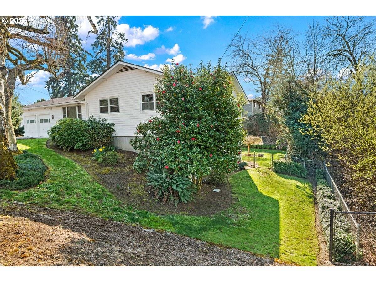 4081 HAWTHORNE AVE NE, Salem, OR 97301