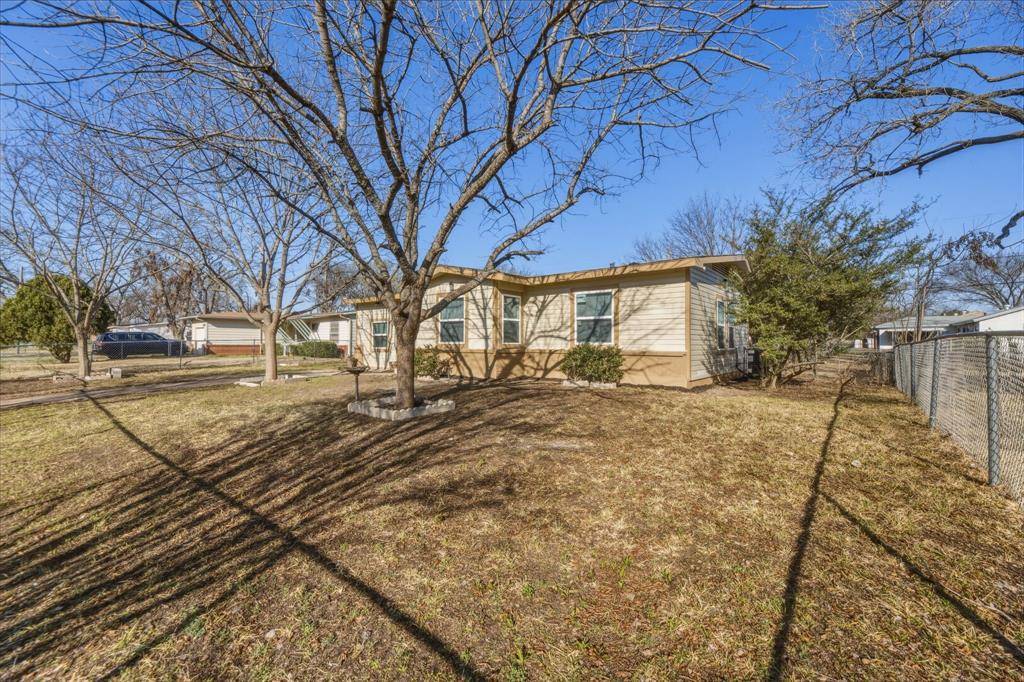 3039 Dahlia Drive, Dallas, TX 75216