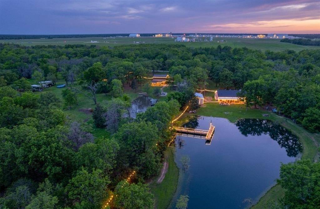 2523 County Road 3303, Greenville, TX 75402