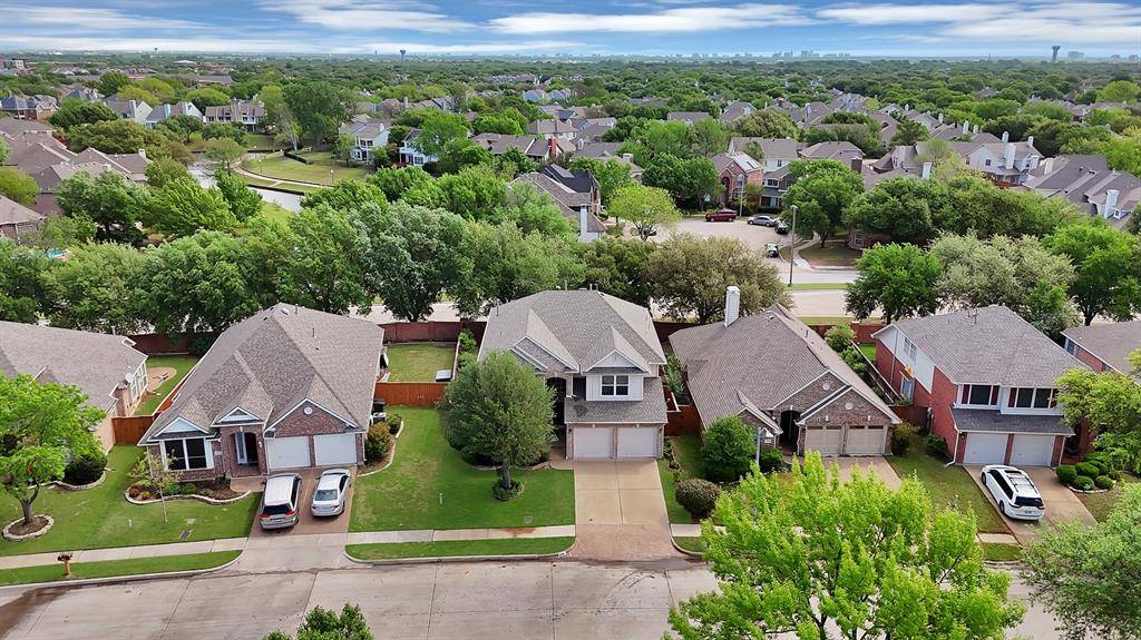 9316 Western Trail, Irving, TX 75063