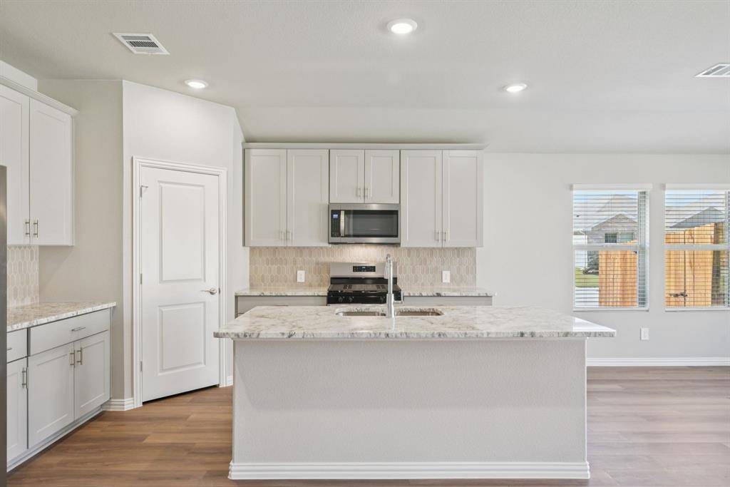 2401 Nicole Drive, Denton, TX 76208