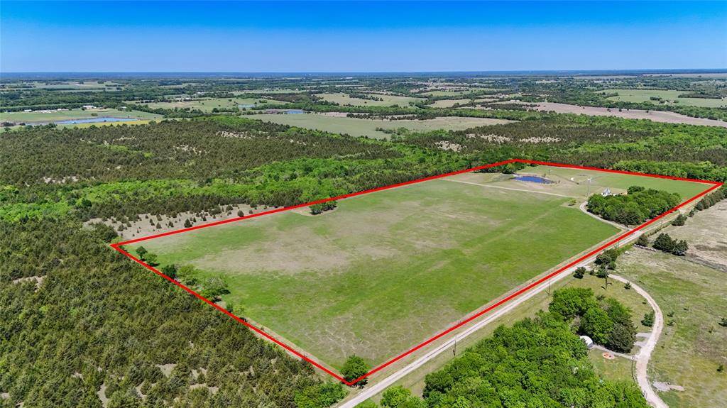 2729 County Road 3732, Wolfe City, TX 75496