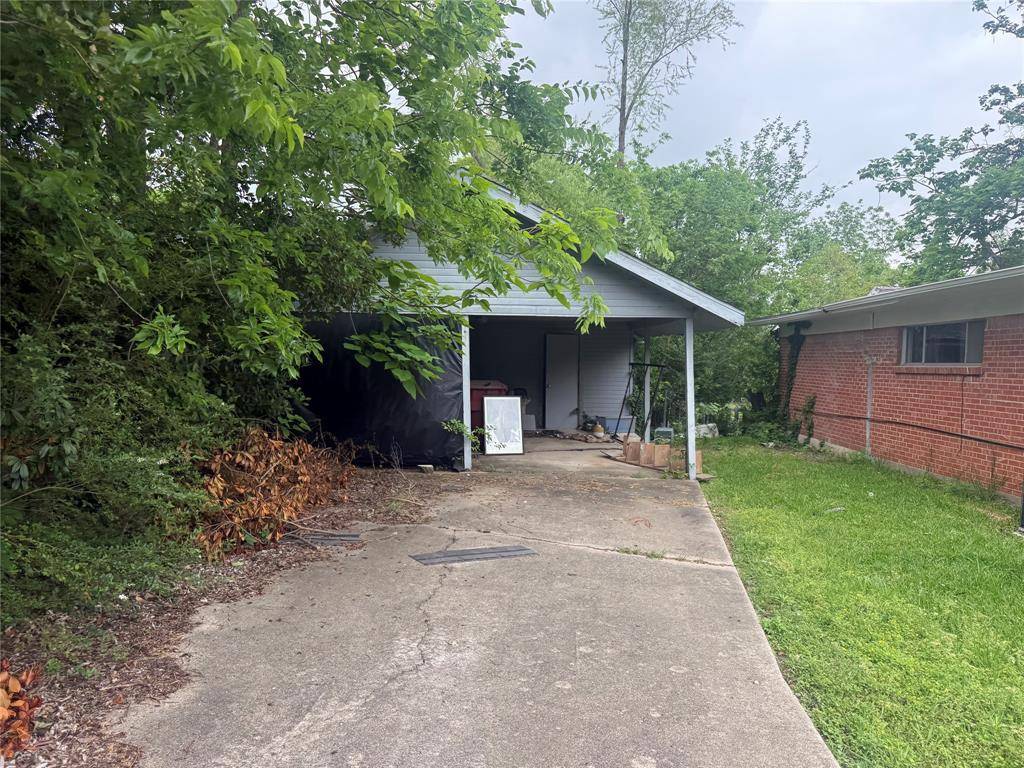401 W Evans Avenue, Bonham, TX 75418