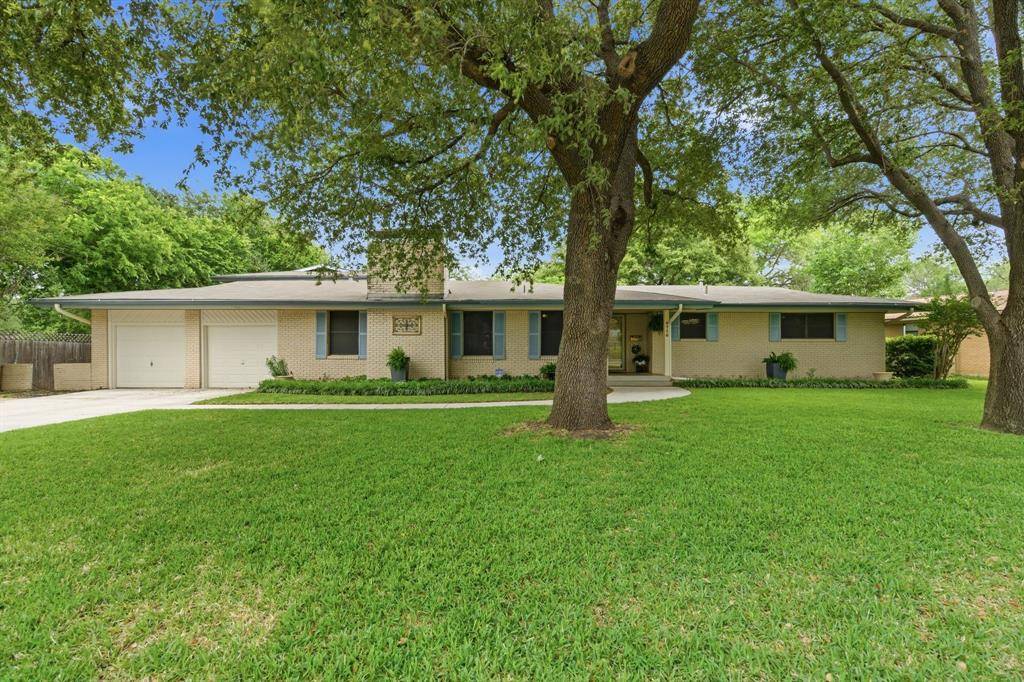 4716 Blaney Avenue, North Richland Hills, TX 76180