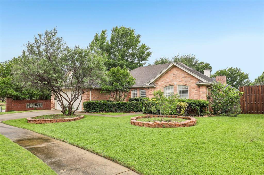 4124 Cory Lee Court, Arlington, TX 76015