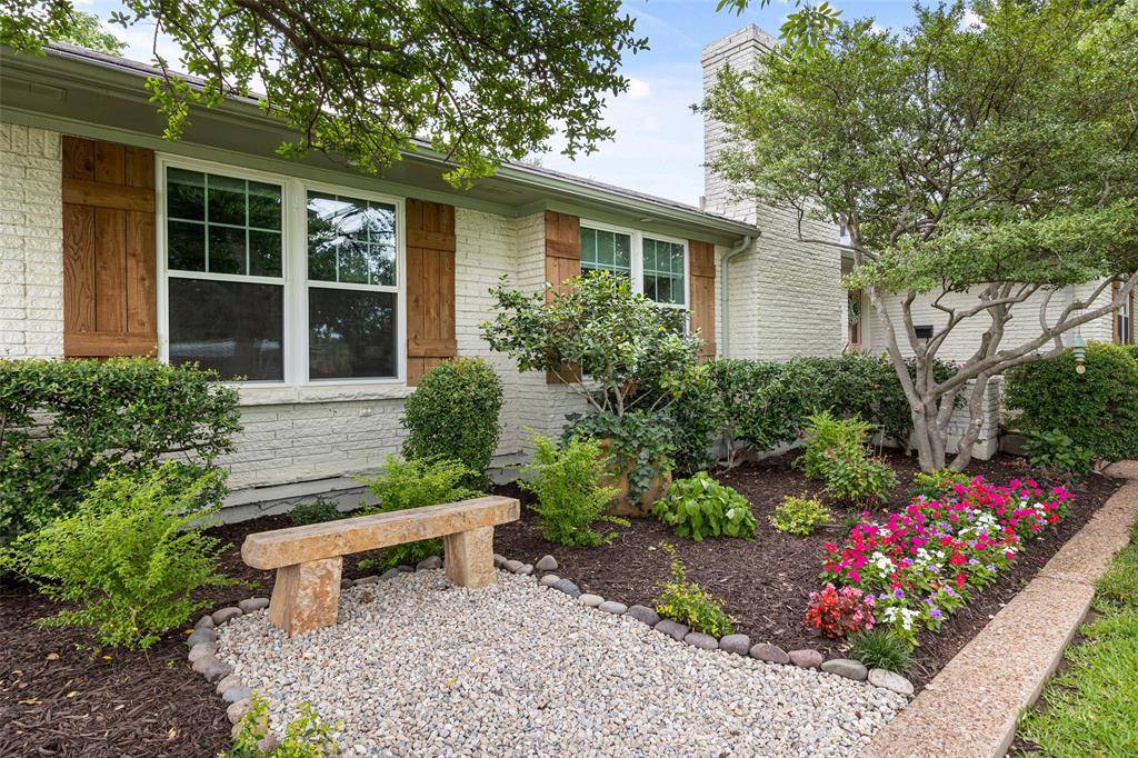 3600 Manderly Place, Fort Worth, TX 76109