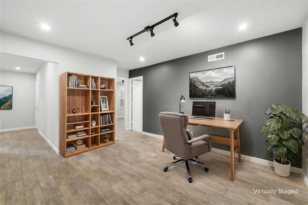 6014 E University Boulevard #137, Dallas, TX 75206