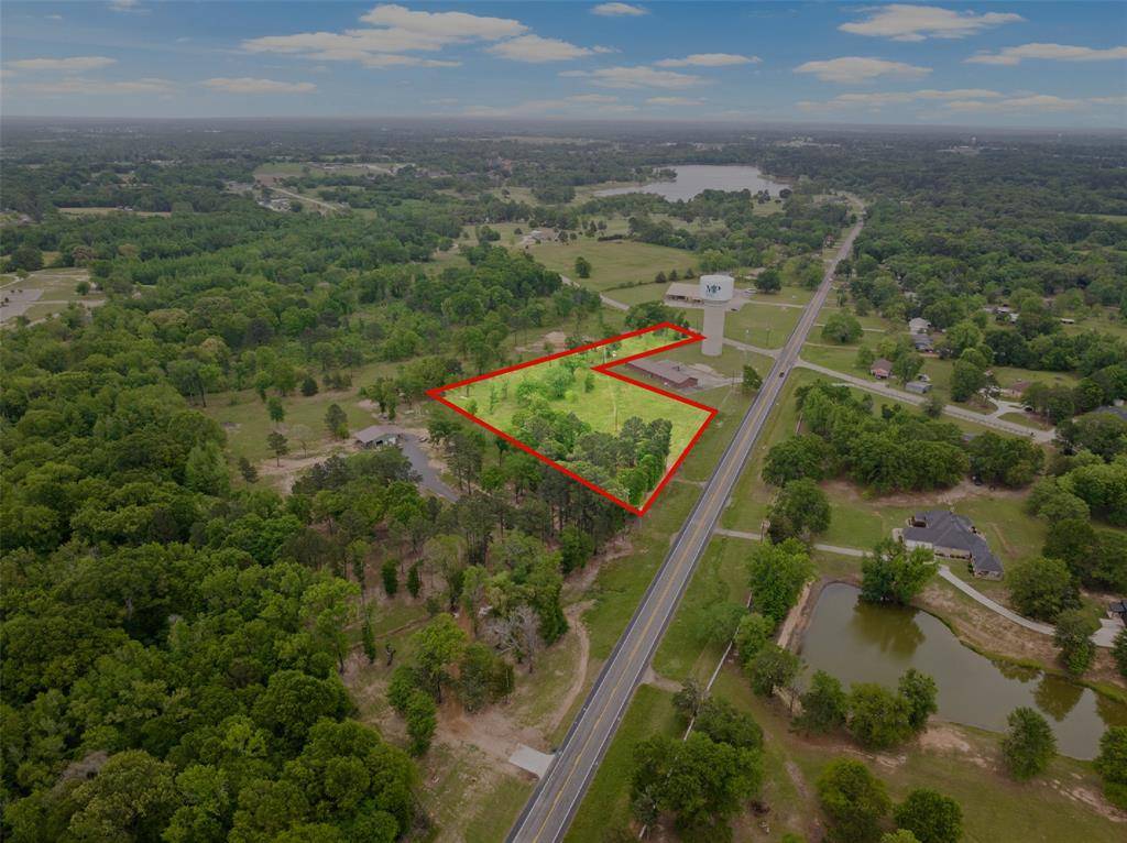 2906 N Jefferson Avenue, Mount Pleasant, TX 75455
