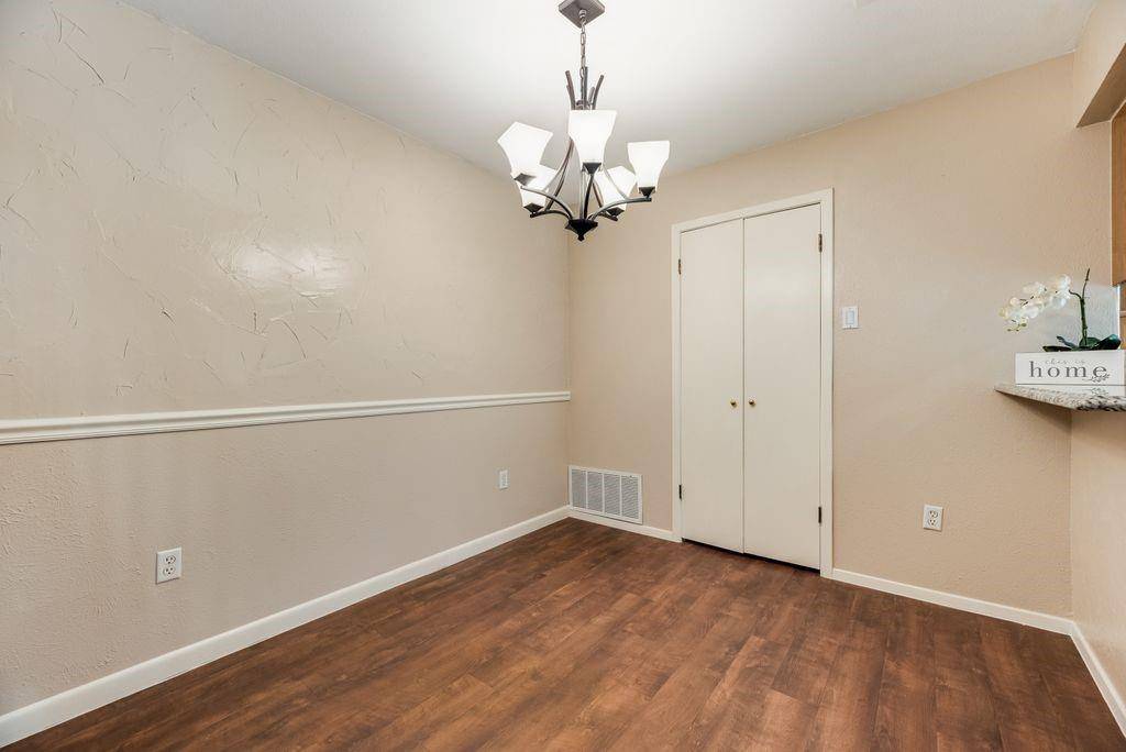 859 Dublin Drive #D, Richardson, TX 75080