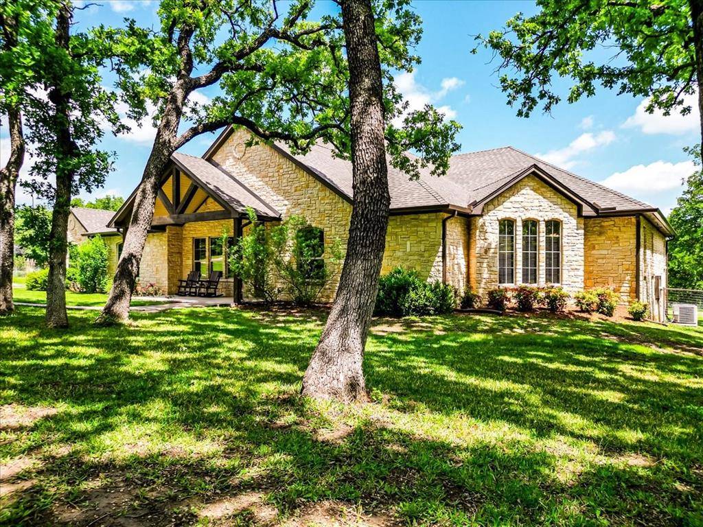 108 McClintock Court, Weatherford, TX 76088